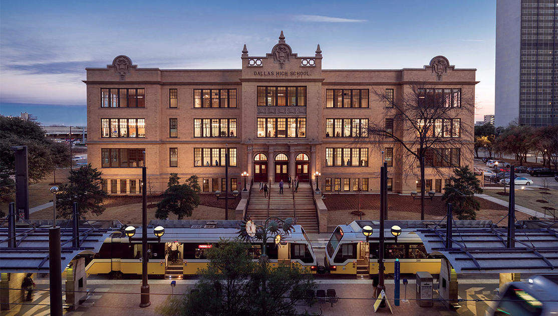 Dallas Oldest High School Building Makes The Grade Once More